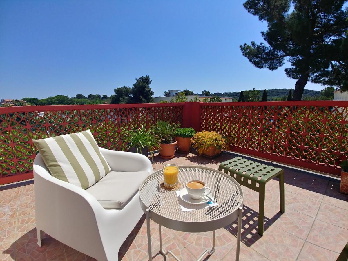 Apartment Axelle 50 METERS TO THE BEACH Banjole Esterno foto