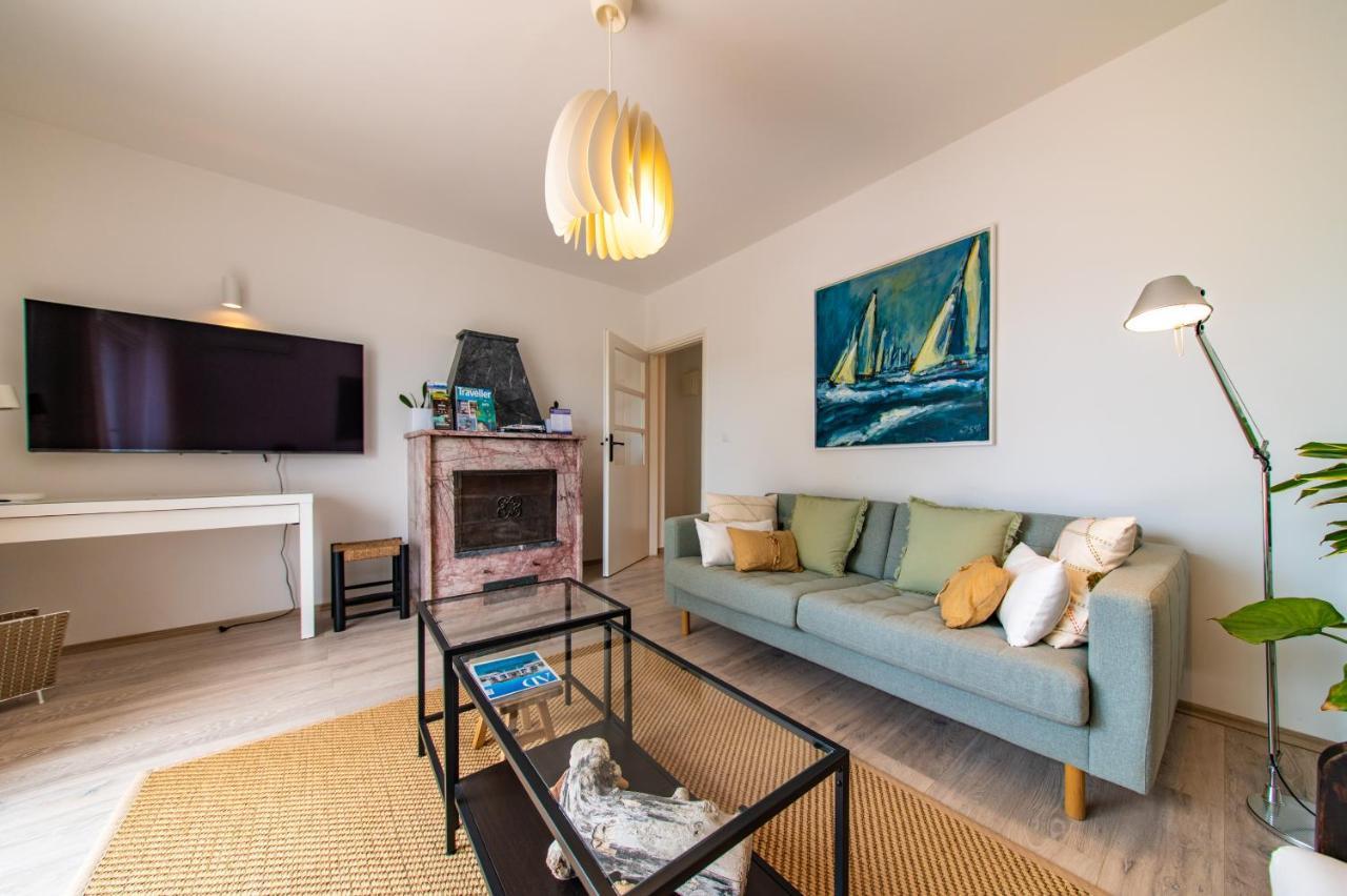 Apartment Axelle 50 METERS TO THE BEACH Banjole Esterno foto